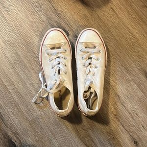 White converse, size US 3